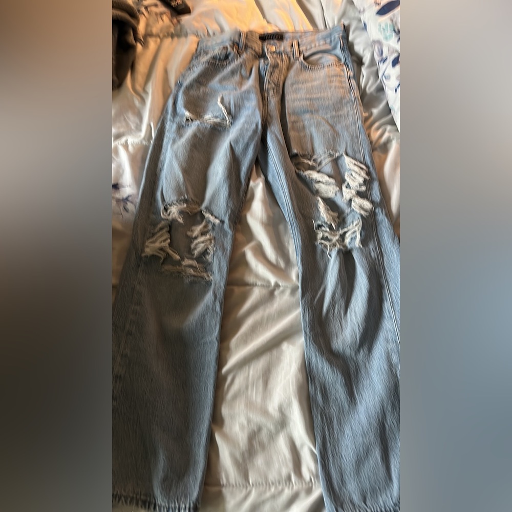 abrecombie jeans never worn